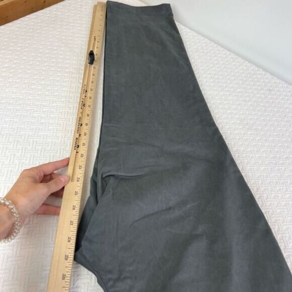 Everlane Charcoal Cropped Pants - Picture 8 of 15